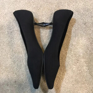 Vivaia Black Pointed Toe Kitten Heel Shoes-EU Size 36/US Size 5.5/6